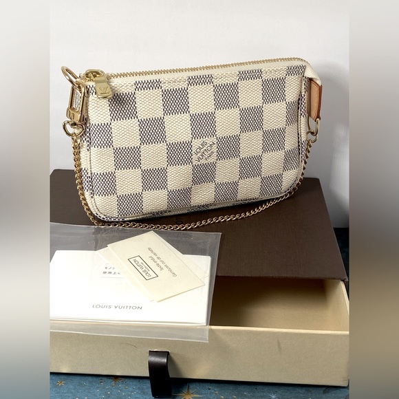 Authentic most wanted LOUIS Vuitton AZUR mini pochette - Picture 1 of 12